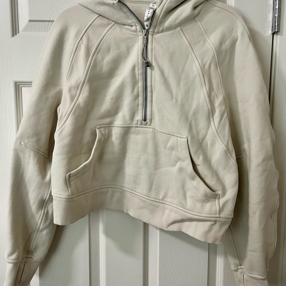 Lululemon M/L Cream Half-Zip Hoodie